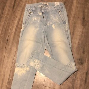 GUESS SKINNY JEANS /size 28